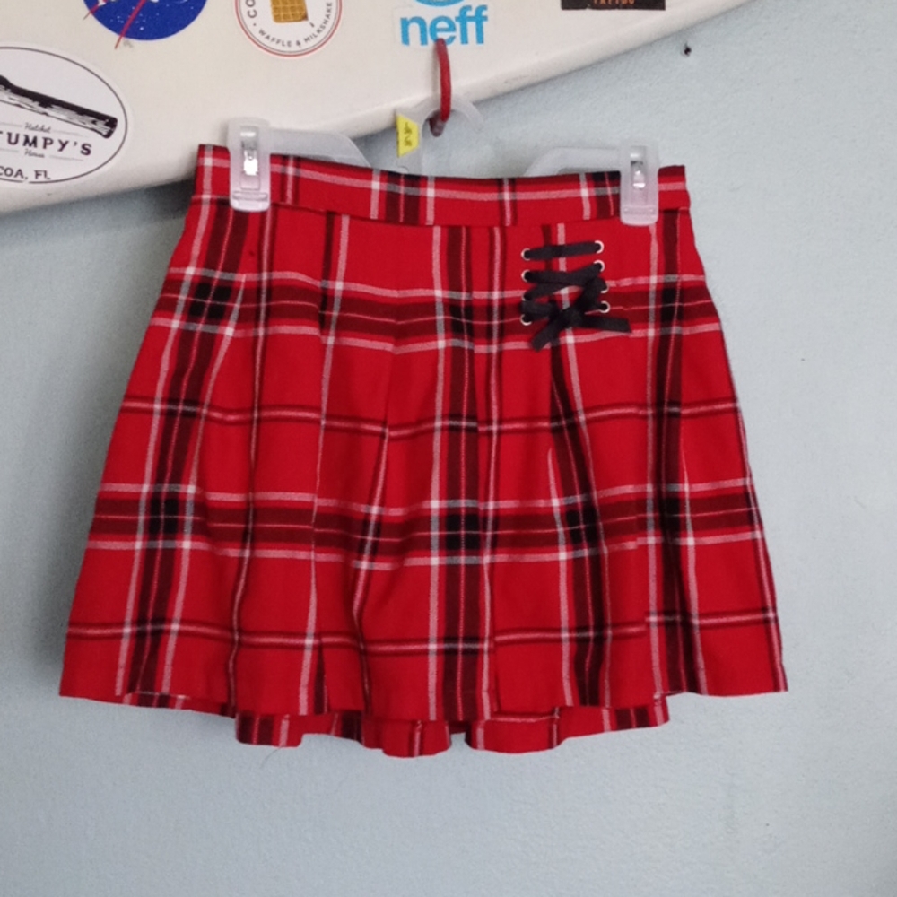 Justice skort
